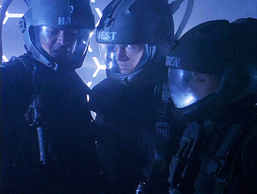 Space Above And Beyond S01E09-10: le Cheval de Troie (1995)