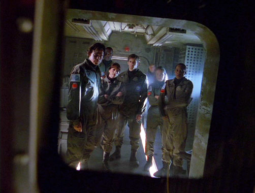 Space Above And Beyond S01E12: Une rivière d'étoiles (1995)