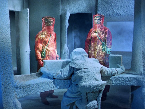 Star Trek S01E04: L'équipage en folie (1966)