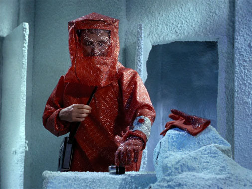 Star Trek S01E04: L'équipage en folie (1966)