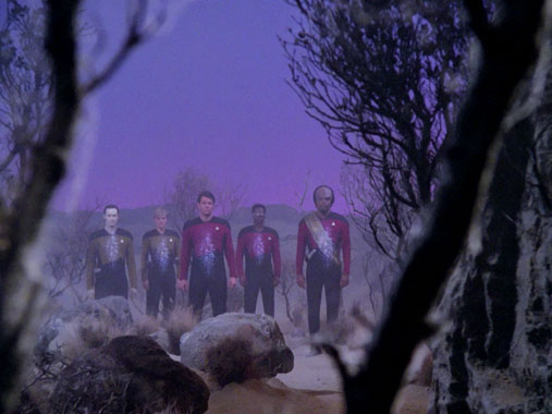 Star Trek : La Nouvelle Génération S01E13 FR S01E12 : Data et Lore (1987)