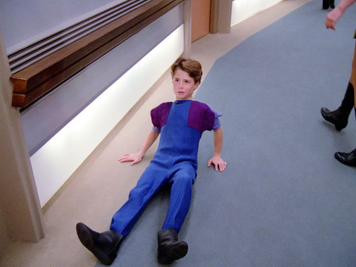 Star Trek : la nouvelle génération S01E17 FR S01E16 : Quand la branche casse (1987)