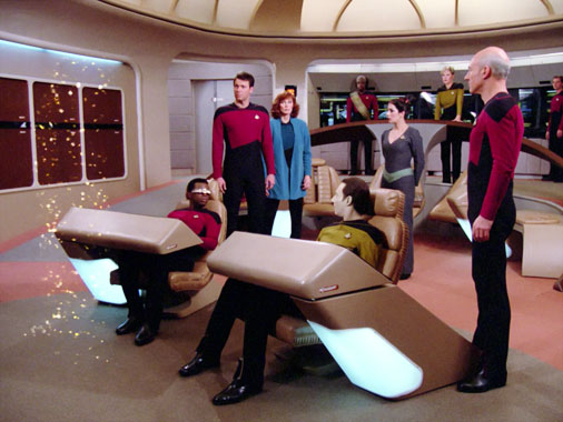 Star Trek : la nouvelle génération S01E17 FR S01E16 : Quand la branche casse (1987)