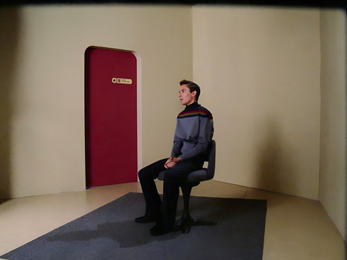 Star Trek : La nouvelle génération S01E19 FR S01E18: L'Âge de maturité (1987)