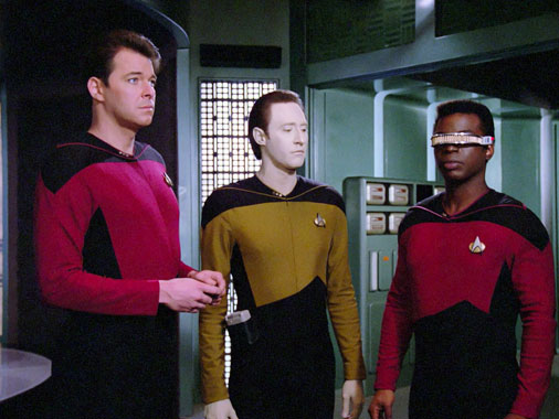 Star Trek : La Nouvelle Génération S01E20 FR S01E19 : Gloire et patrie (1987)