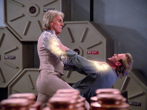 Star Trek : La nouvelle génération S01E22 FR S01E21: Symbiose (1987)