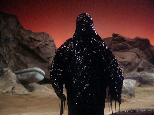 Star Trek : La nouvelle génération S01E23 FR S01E22: L'essence du Mal (1987)