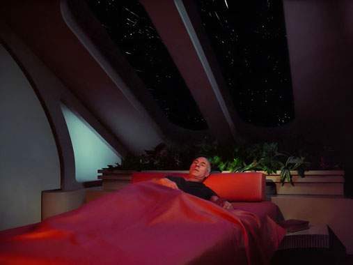 Star Trek : la nouvelle génération S01E25 FR S01E24 : Conspiration (1987)