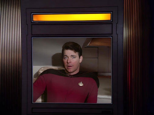 Star Trek : la nouvelle génération S01E25 FR S01E24 : Conspiration (1987)