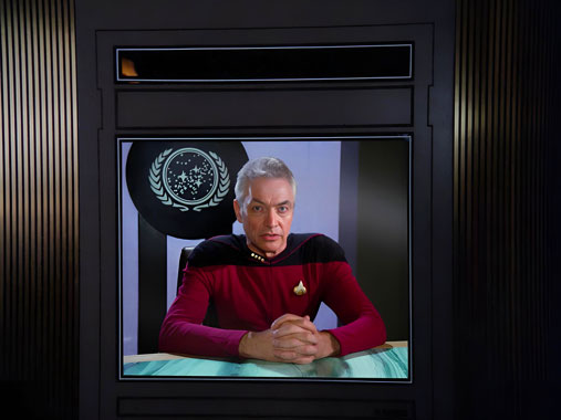 Star Trek : la nouvelle génération S01E25 FR S01E24 : Conspiration (1987)
