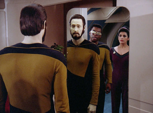 Star Trek: la Nouvelle Génération S02E06: Double personnalité (1989)