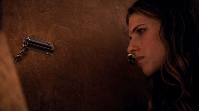 Surface S01E12: Transmission (2006)