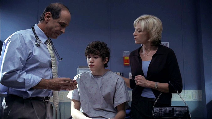 Surface S01E12: Transmission (2006)