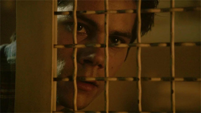 Teen Wolf S05E16: D'une meute à l'autre (2016)