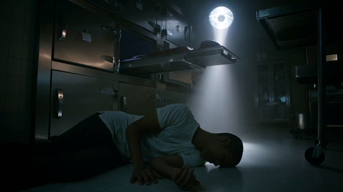 Teen Wolf S06E14: À visage découvert (2017)