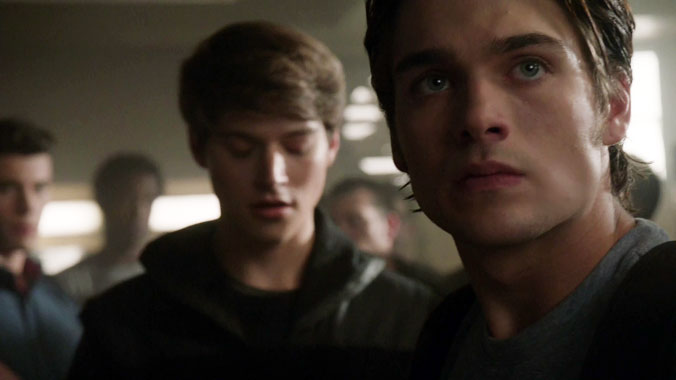 Teen Wolf S06E14: À visage découvert (2017)