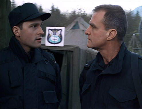 X-Files : Aux frontières du réel S01E10: L'Ange déchu (1996)