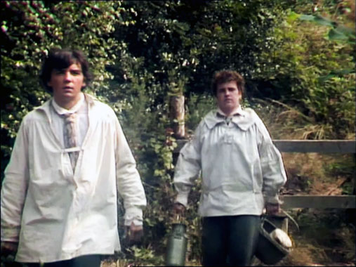Les Tripodes S01E01: Un village d'Angleterre en juillet 2089 (1984)