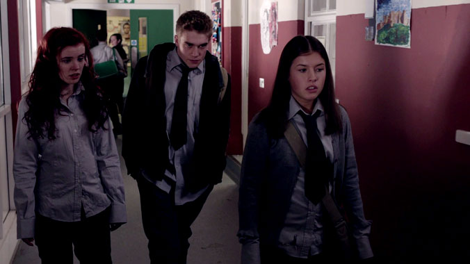 Wolfblood S02E02: L'inconnue (2013)