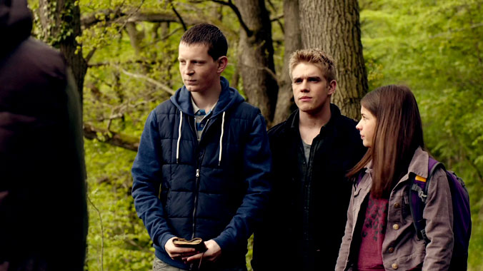 Wolfblood S02E10: La course d'orientation (2013)